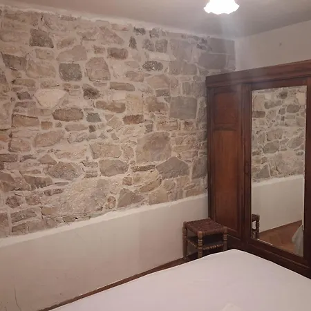 Apartament Ispod Ure - Old Town Under The Clock *